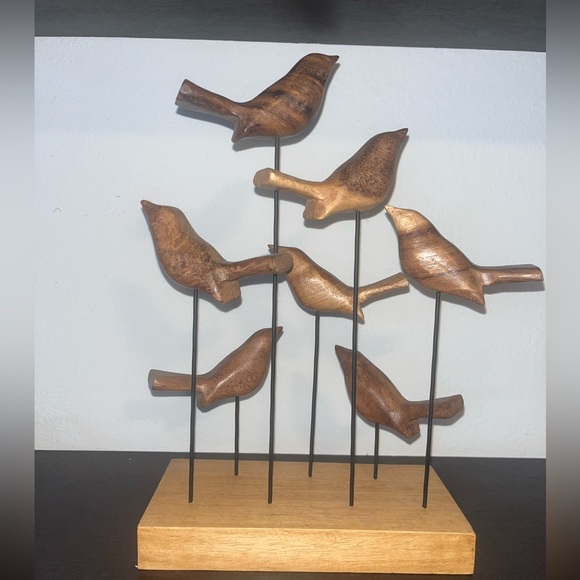 Beautiful wood decor - Picture 2 of 4